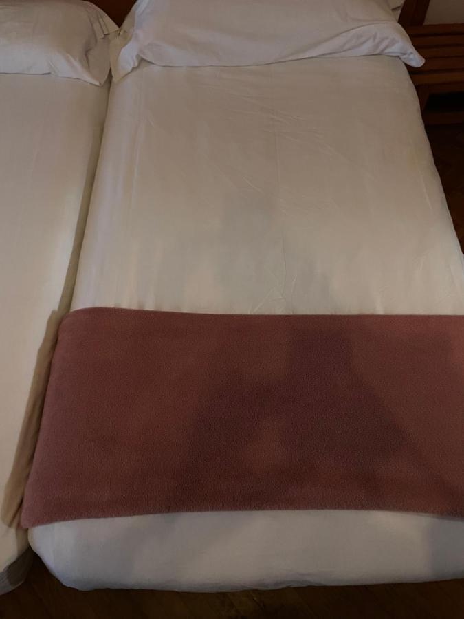 Albergue Hostal Sao Telmo Туй Екстериор снимка