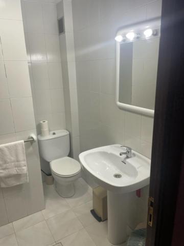 Albergue Hostal Sao Telmo Туй Екстериор снимка