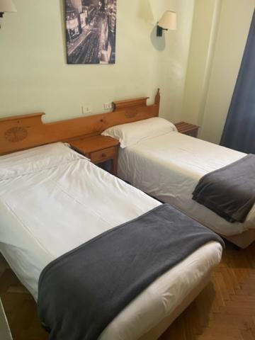 Albergue Hostal Sao Telmo Туй Екстериор снимка